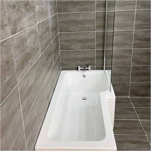 Reflections - Erika Amy L Shaped Showerbath Suite Right Hand