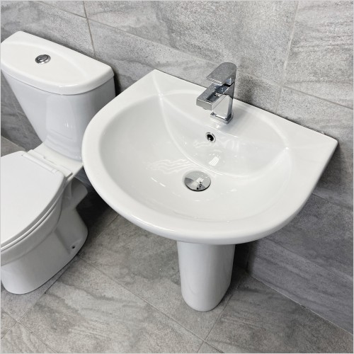 Reflections - Ginny Tanzanite Freestanding Bath Suite + Taps