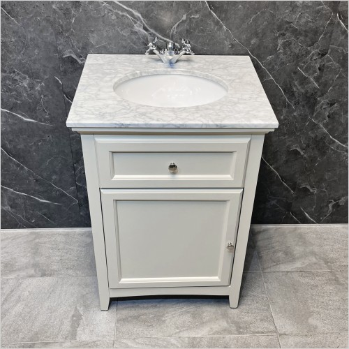 Tecaz - Savoy Old English White 600mm Vanity Unit Inc. Worktop